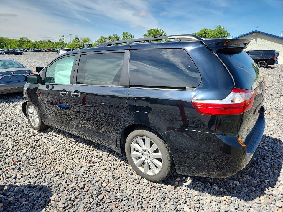 54266496 :رقم المزاد ، 5TDDZ3DC2HS174058 vin ، 2017 Toyota Sienna مزاد بيع