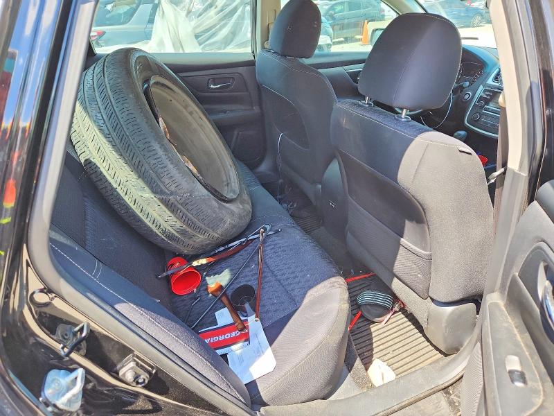 2017 Nissan Altima მანქანა იყიდება აუქციონზე, vin: 1N4AL3AP6HC161994, აუქციონის ნომერი: 53191186