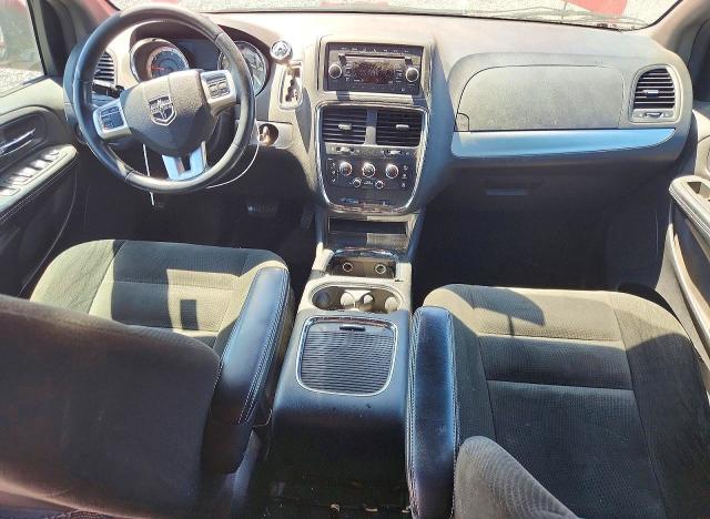 54592526 :رقم المزاد ، 2C4RDGCG6FR635851 vin ، 2015 Dodge Grand Caravan مزاد بيع