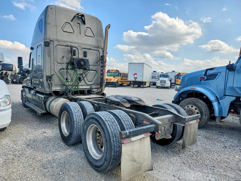 55061376 :رقم المزاد ، 1FUJGLDR49LAE6458 vin ، 2009 Freightliner Cascadia 125 مزاد بيع