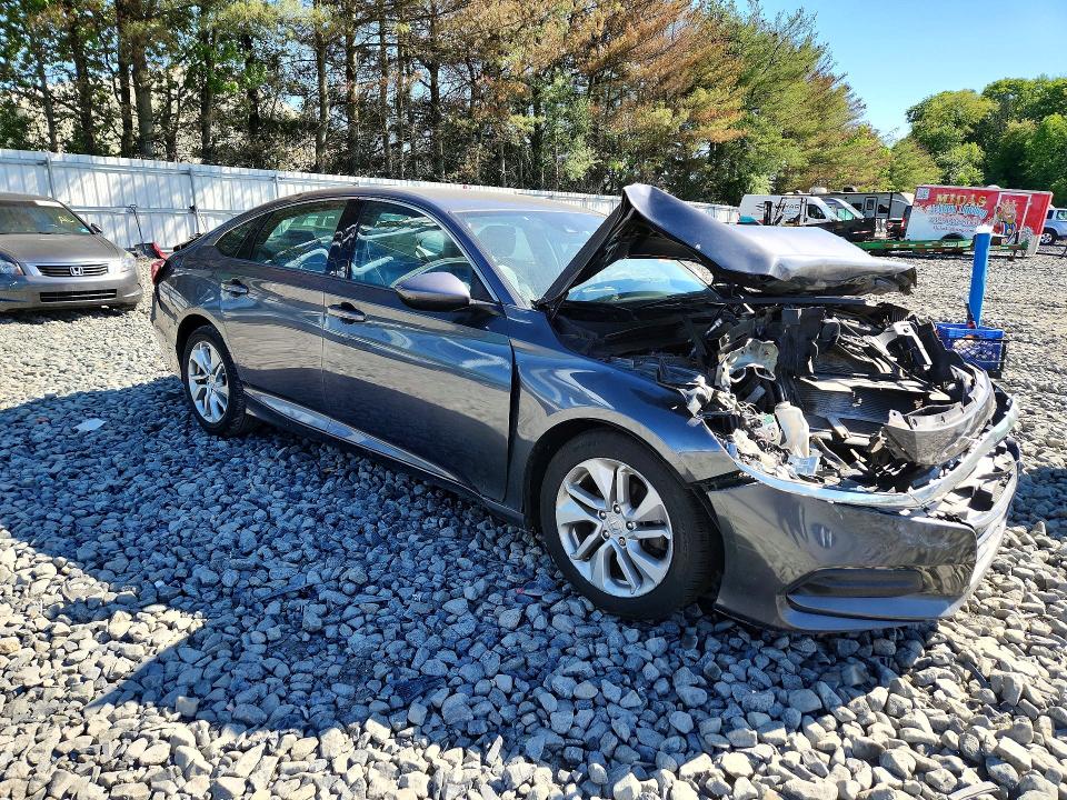 2018 Honda Accord მანქანა იყიდება აუქციონზე, vin: 1HGCV1F18JA167062, აუქციონის ნომერი: 53070676