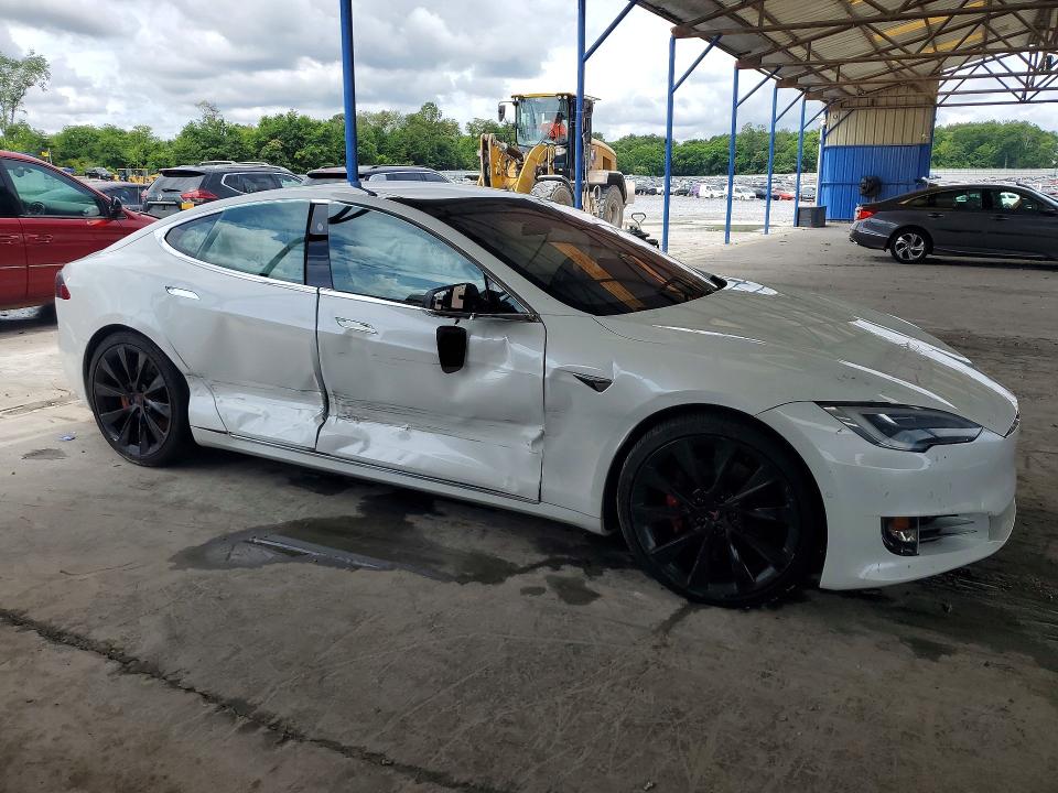 2018 Tesla Model S მანქანა იყიდება აუქციონზე, vin: 5YJSA1E40JF251918, აუქციონის ნომერი: 54820196