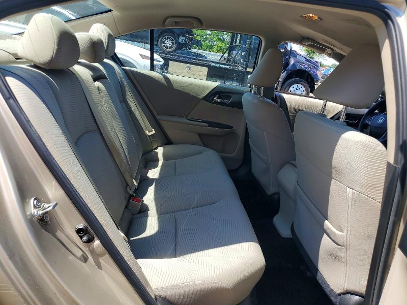 54544966 :رقم المزاد ، 1HGCR2F32HA110619 vin ، 2017 Honda Accord مزاد بيع