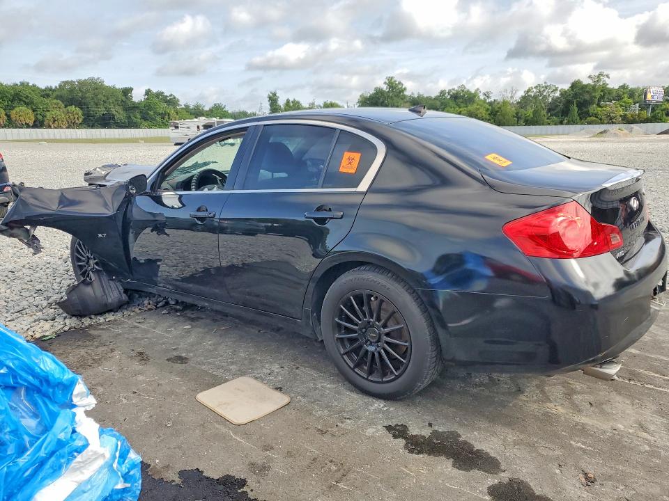 55417726 :رقم المزاد ، JN1CV6AR7FM521400 vin ، 2015 Infiniti Q40 مزاد بيع