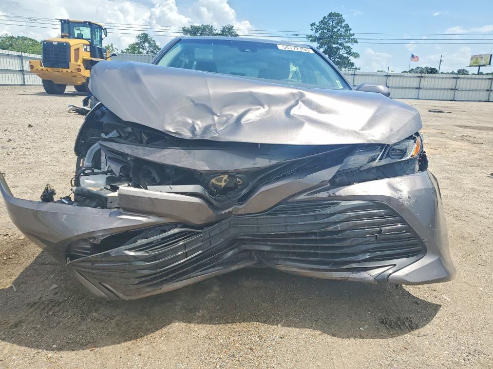 2018 Toyota Camry მანქანა იყიდება აუქციონზე, vin: 4T1B11HK7JU109661, აუქციონის ნომერი: 54772796