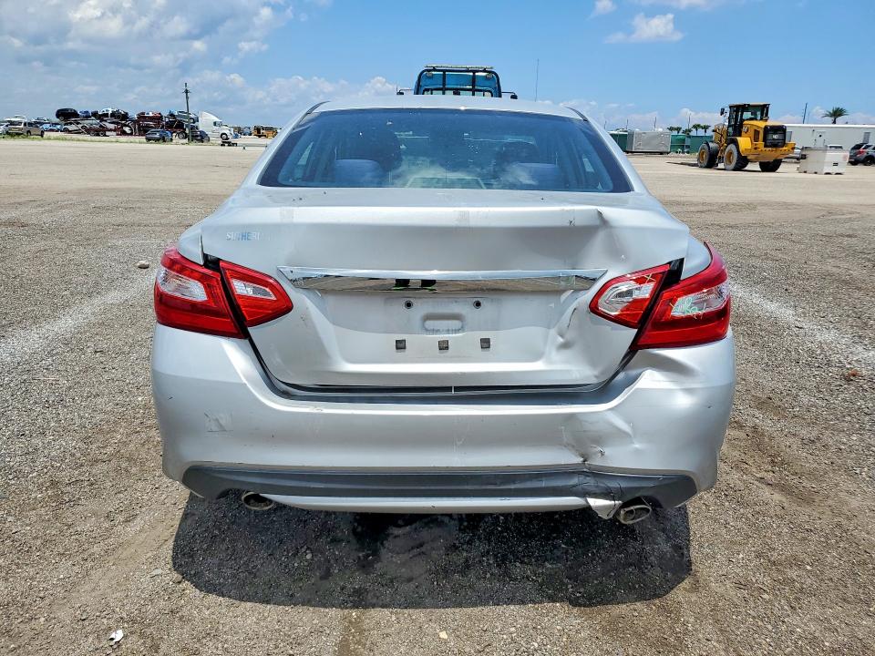 Aukcja sprzedaży 2017 Nissan Altima, vin: 1N4AL3AP2HN335354, numer aukcji: 52470896