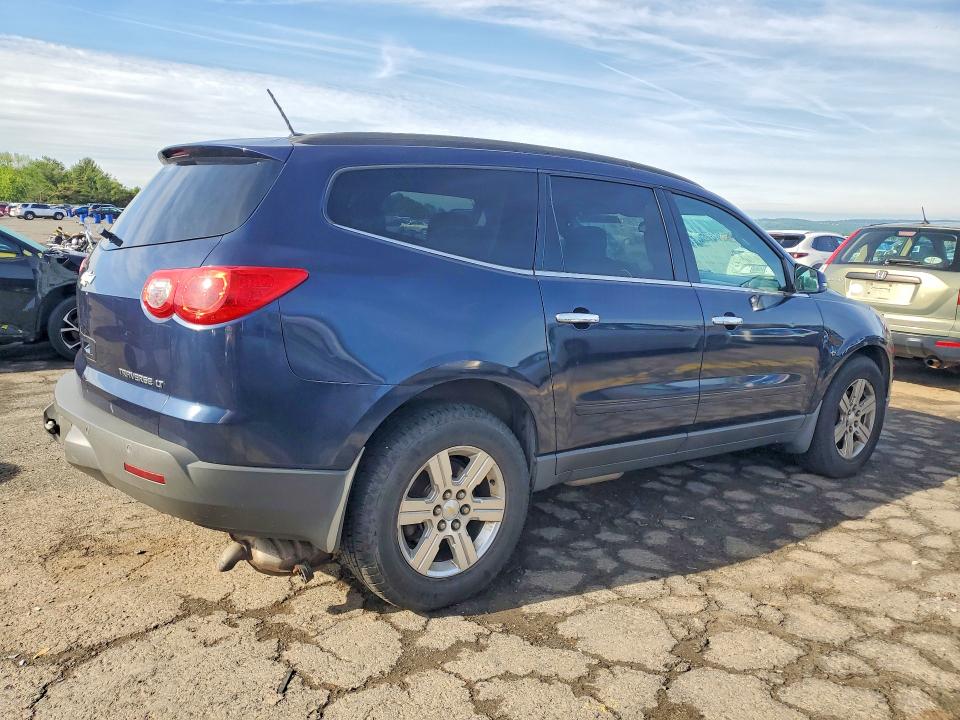 2011 Chevrolet Traverse მანქანა იყიდება აუქციონზე, vin: 1GNKVGED2BJ377688, აუქციონის ნომერი: 54950596