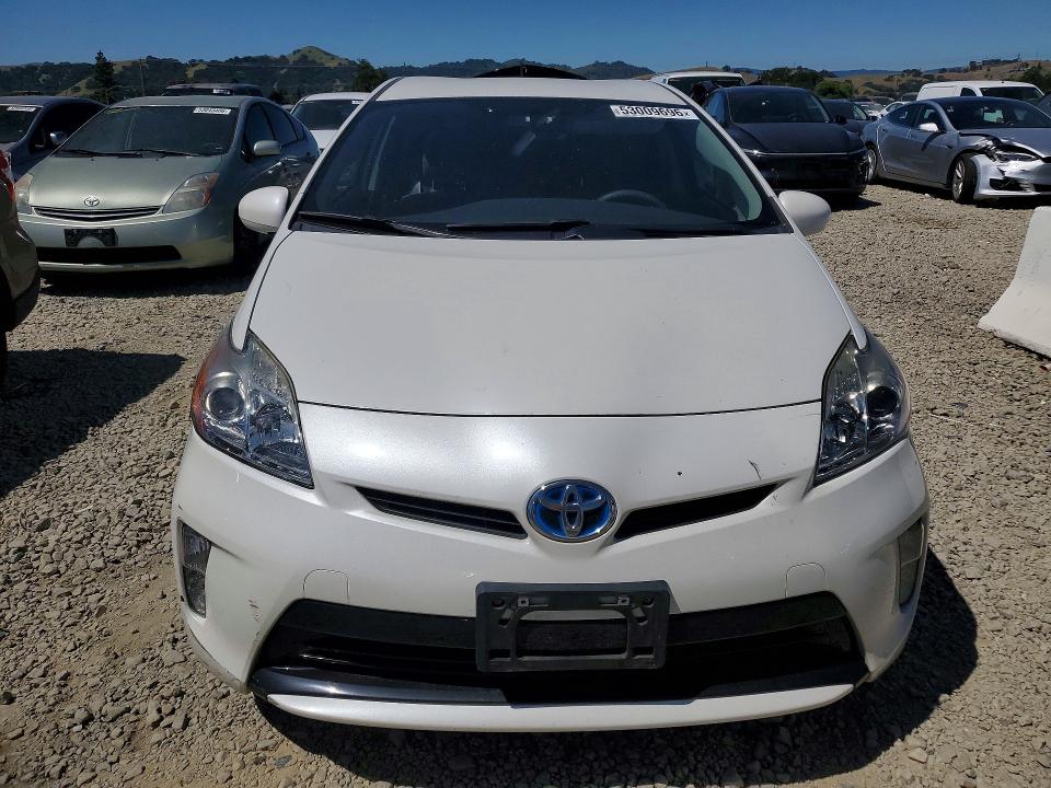 53009696 :رقم المزاد ، JTDKN3DU3F1960599 vin ، 2015 Toyota Prius مزاد بيع