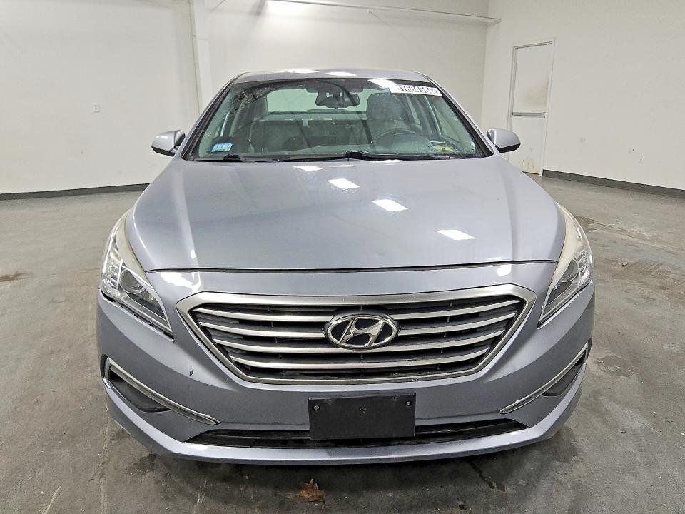 2015 Hyundai Sonata მანქანა იყიდება აუქციონზე, vin: 5NPE24AF2FH225896, აუქციონის ნომერი: 51684566