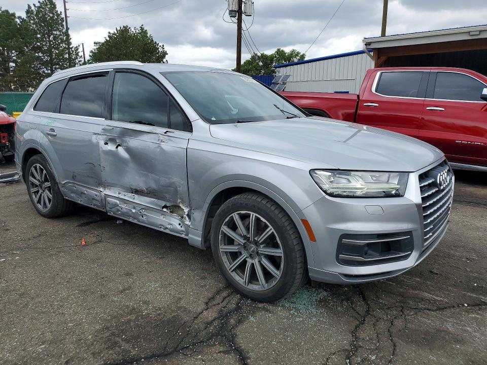 54507166 :رقم المزاد ، WA1VABF70JD008218 vin ، 2018 Audi Q7 مزاد بيع