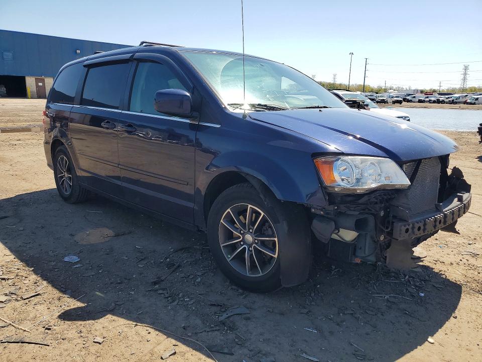 2017 Dodge Grand Caravan მანქანა იყიდება აუქციონზე, vin: 2C4RDGCG8HR604135, აუქციონის ნომერი: 52449776