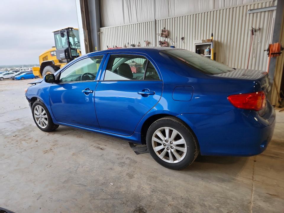 53851026 :رقم المزاد ، 2T1BU4EE0AC511546 vin ، 2010 Toyota Corolla مزاد بيع