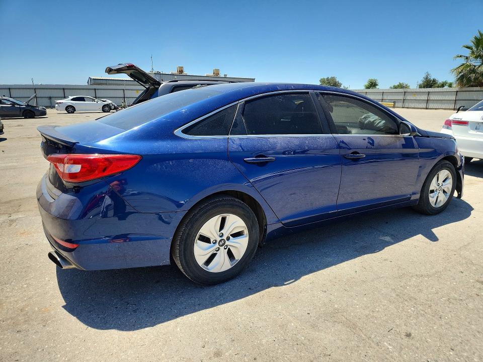 2015 Hyundai Sonata მანქანა იყიდება აუქციონზე, vin: 5NPE24AF9FH026201, აუქციონის ნომერი: 53846956