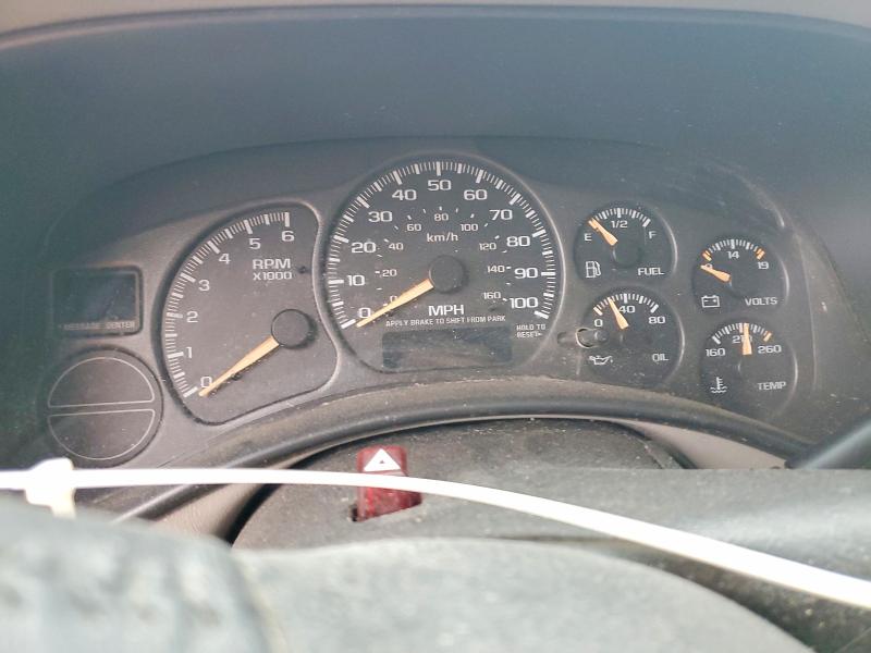48678256 :رقم المزاد ، 1GNFK16Z62J197700 vin ، 2002 Chevrolet Suburban مزاد بيع