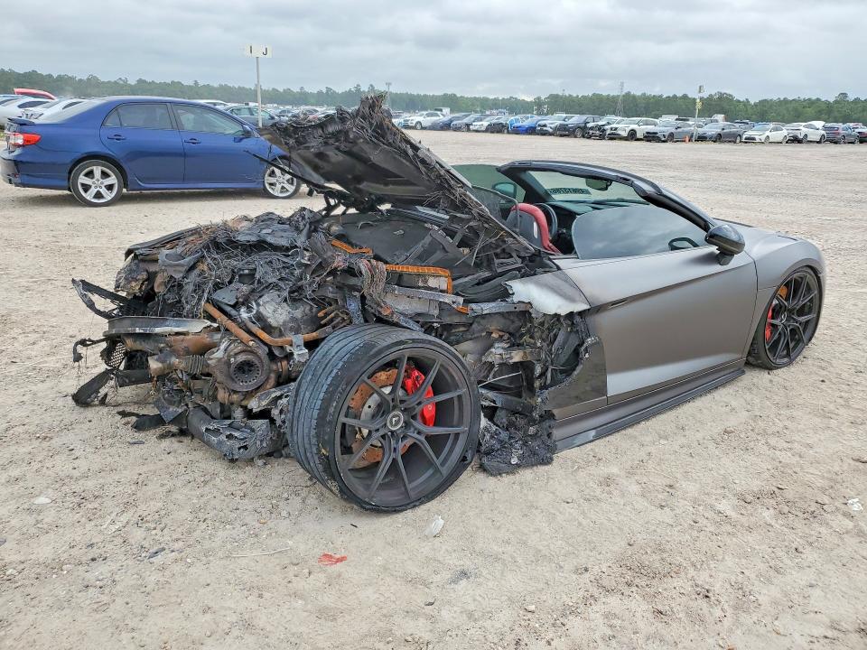 Продажа на аукционе авто 2017 Audi R8, vin: WUAVACFX8H7904676, номер лота: 49613786