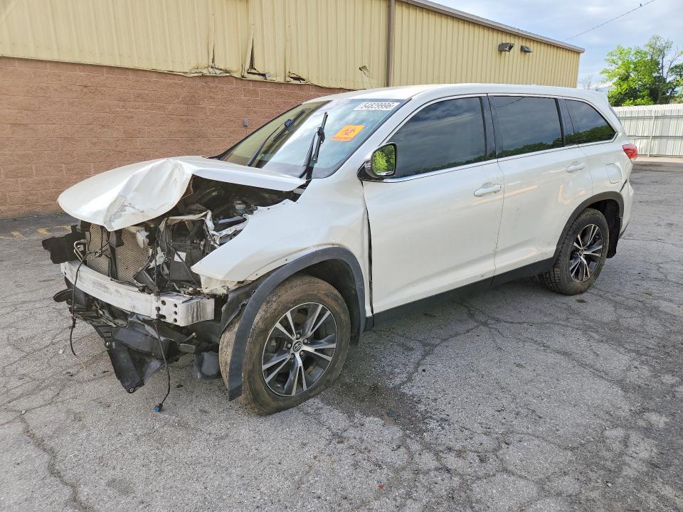 Продажа на аукционе авто 2019 Toyota Highlander, vin: 5TDBZRFH6KS993214, номер лота: 54829996