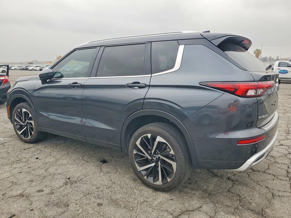 2024 Mitsubishi Outlander მანქანა იყიდება აუქციონზე, vin: JA4J3WA88RZ087281, აუქციონის ნომერი: 52962876