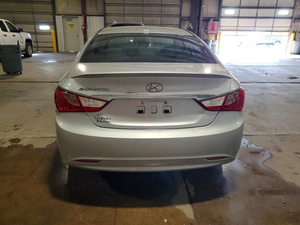 53095896 :رقم المزاد ، 5NPEB4AC3DH716819 vin ، 2013 Hyundai Sonata مزاد بيع