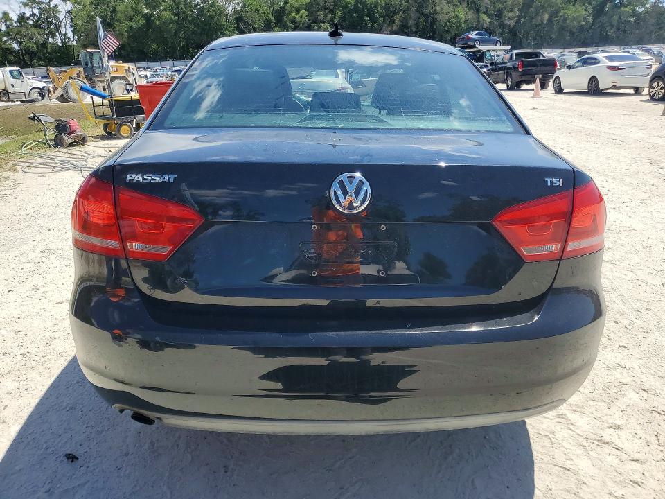 Продажа на аукционе авто 2015 Volkswagen Passat, vin: 1VWAS7A37FC062807, номер лота: 52075196