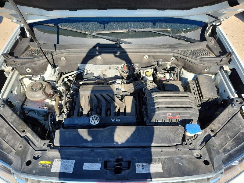 2018 Volkswagen Atlas მანქანა იყიდება აუქციონზე, vin: 1V2ER2CA9JC568905, აუქციონის ნომერი: 53268706