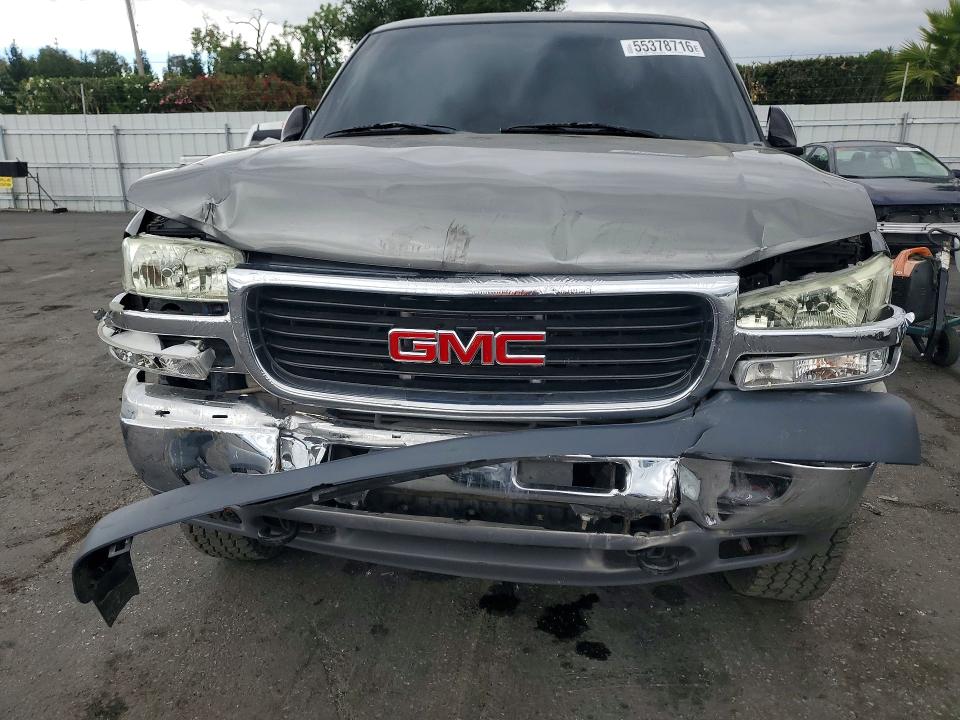 55378716 :رقم المزاد ، 1GTHK23192F177868 vin ، 2002 Gmc Sierra مزاد بيع