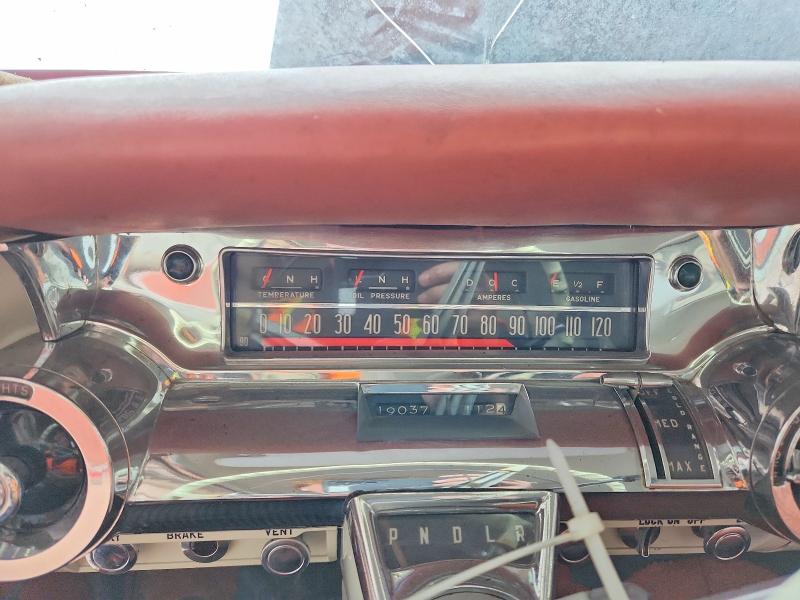 53095536 :رقم المزاد ، 5D4036018 vin ، 1957 Buick Riviera مزاد بيع