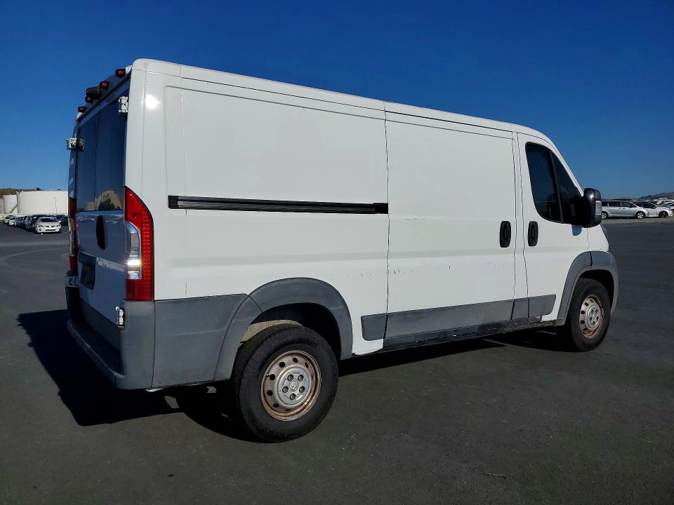 53055606 :رقم المزاد ، 3C6TRVAG2HE547681 vin ، 2017 Ram Promaster 1500 مزاد بيع