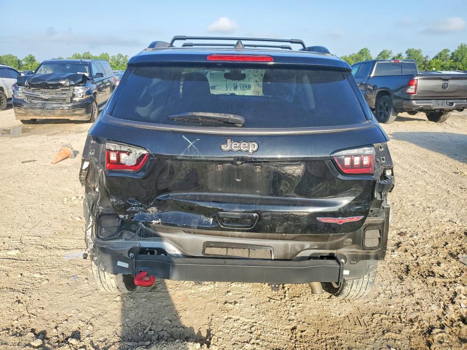 2018 Jeep Compass მანქანა იყიდება აუქციონზე, vin: 3C4NJDDB6JT264625, აუქციონის ნომერი: 54001916