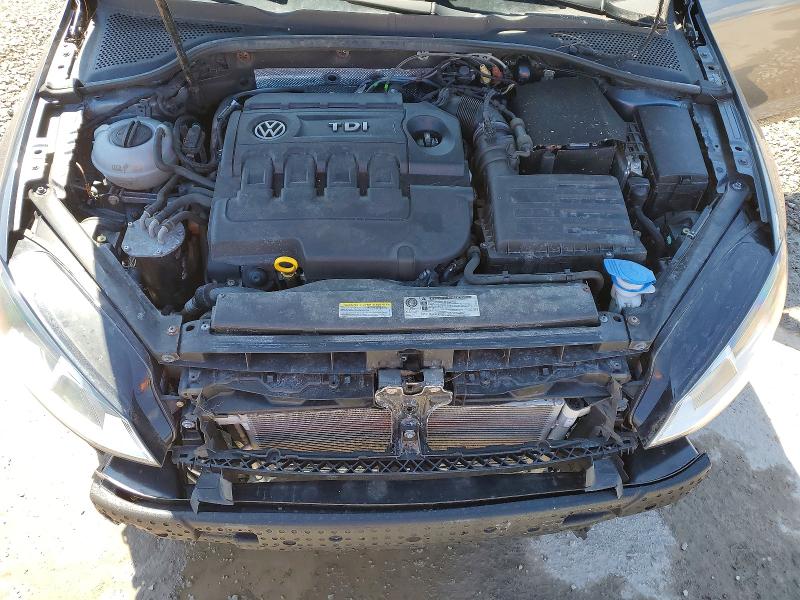 52689066 :رقم المزاد ، 3VWCA7AU8FM515481 vin ، 2015 Volkswagen Golf Sportwagen مزاد بيع