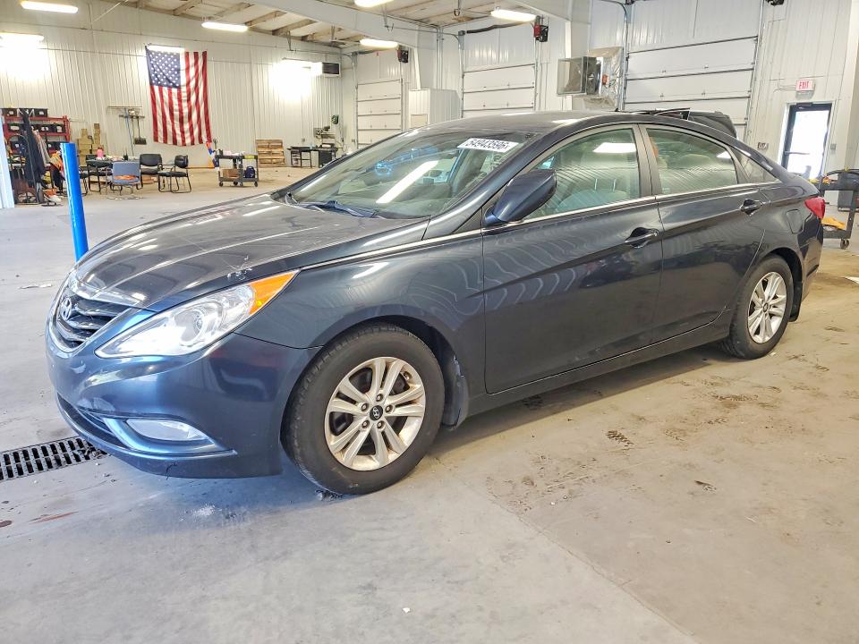 54943596 :رقم المزاد ، 5NPEB4AC2DH774517 vin ، 2013 Hyundai Sonata مزاد بيع