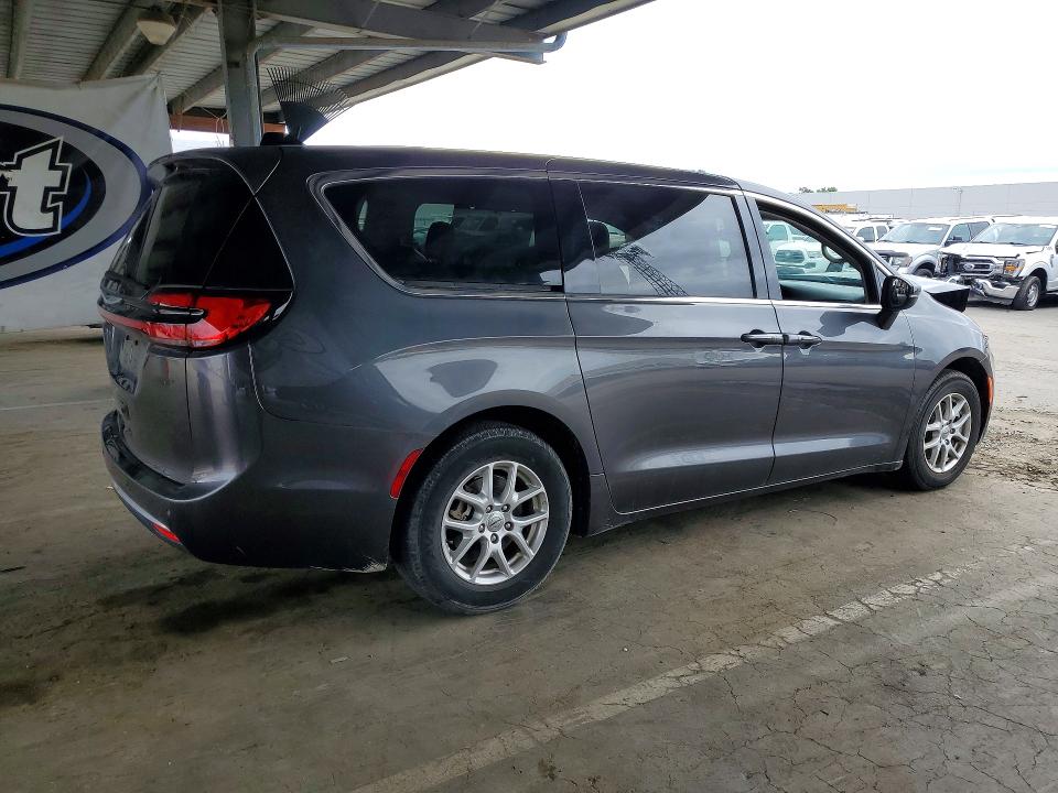 Продажа на аукционе авто 2023 Chrysler Pacifica, vin: 2C4RC1BG9PR514573, номер лота: 52752316