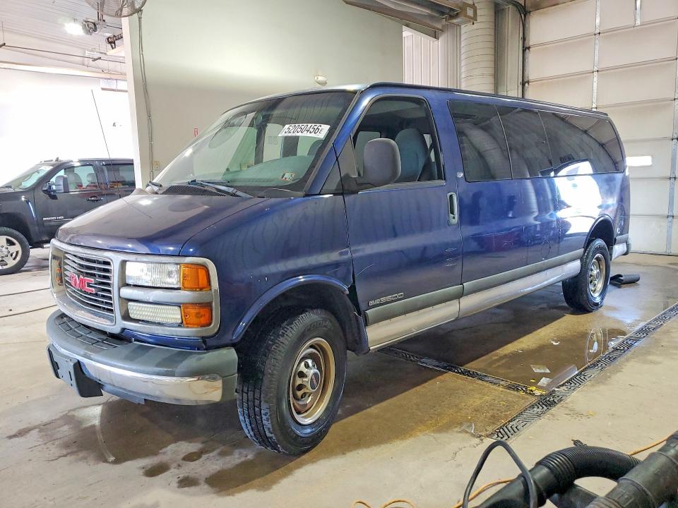 Продаж на аукціоні авто 2002 Gmc Savana, vin: 1GJHG39R321136954, номер лоту: 52050456