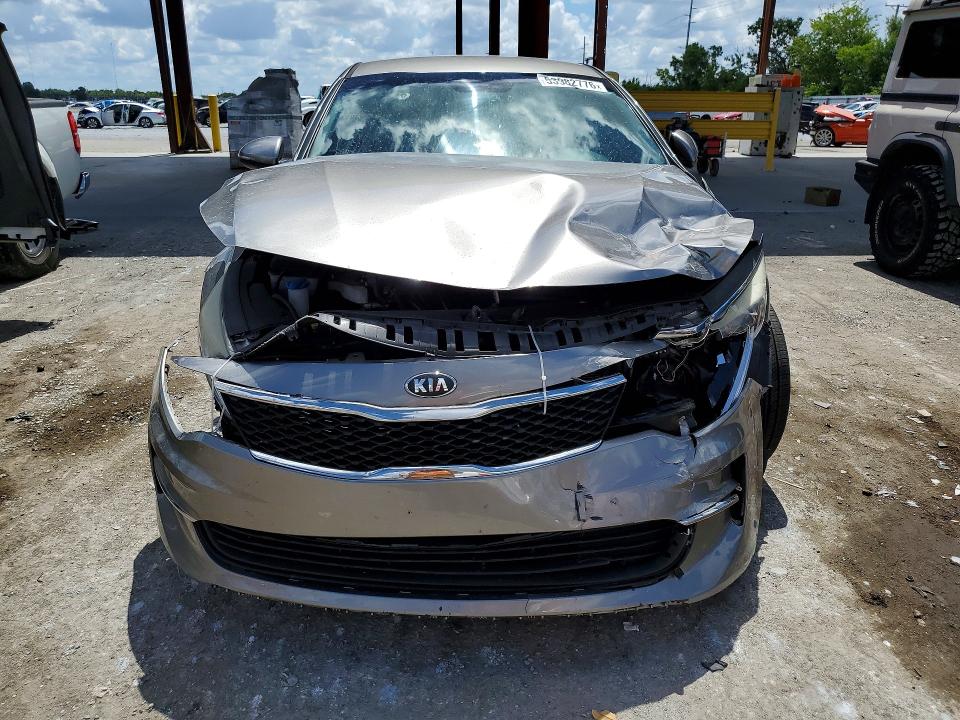 2016 Kia Optima მანქანა იყიდება აუქციონზე, vin: 5XXGT4L30GG028635, აუქციონის ნომერი: 53982776