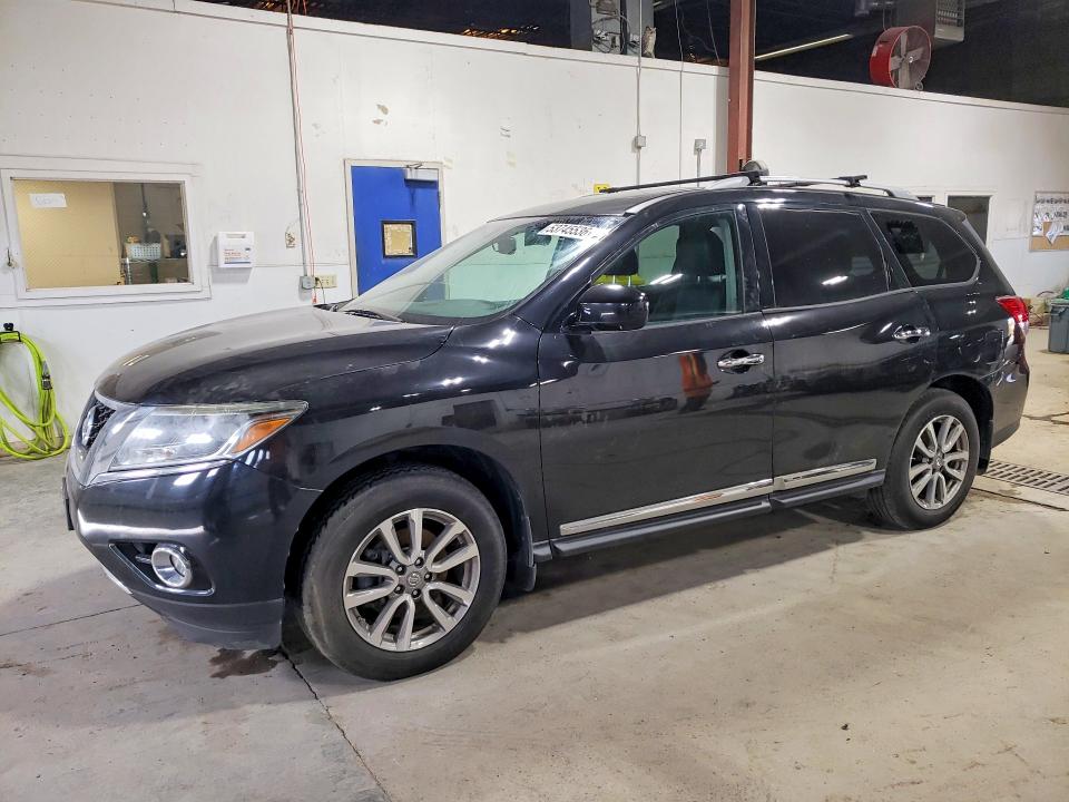 53745536 :رقم المزاد ، 5N1AR2MM7FC707683 vin ، 2015 Nissan Pathfinder مزاد بيع