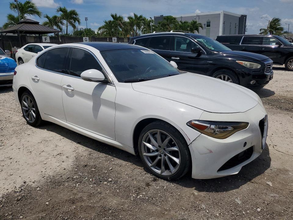 2017 Alfa Romeo Giulia მანქანა იყიდება აუქციონზე, vin: ZARFAEDN8H7550355, აუქციონის ნომერი: 53096096