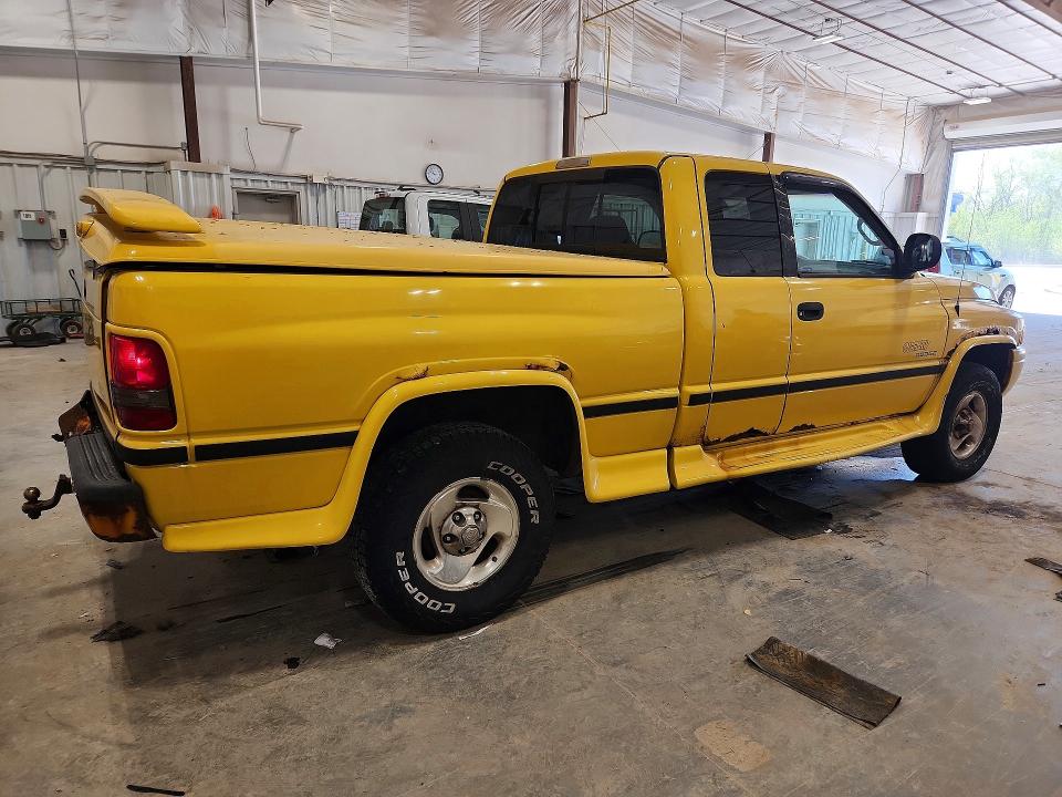 1999 Dodge Ram 1500 მანქანა იყიდება აუქციონზე, vin: 1B7HF13YXXJ605673, აუქციონის ნომერი: 53115676