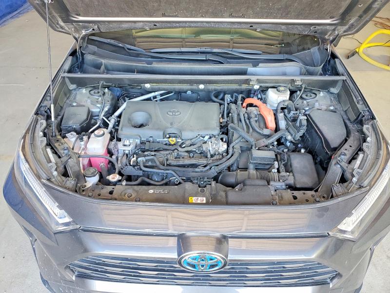 Auction sale of the 2022 Toyota Rav4, vin: JTMRWRFV8ND158437, lot number: 52885436