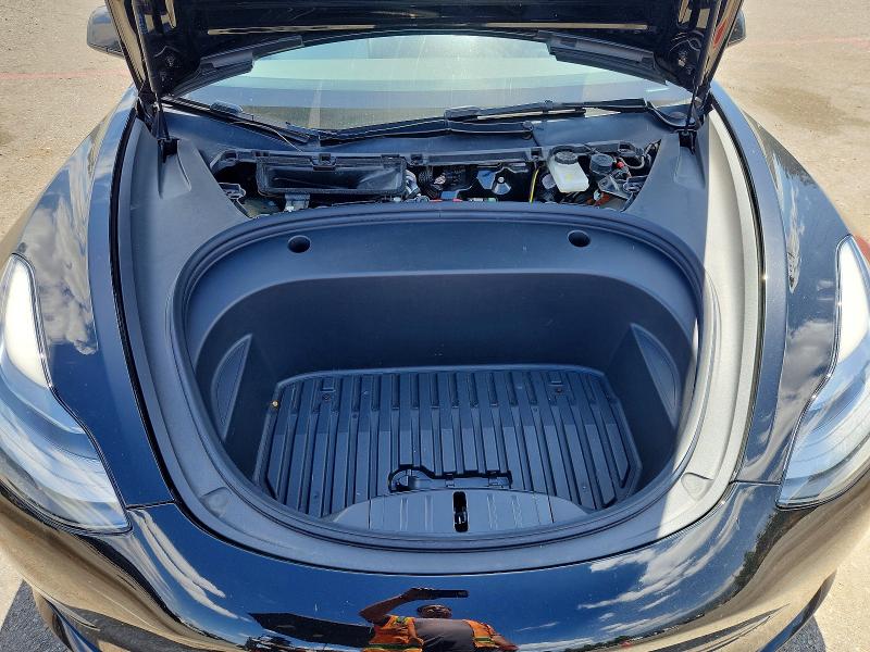 Продажа на аукционе авто 2023 Tesla Model 3, vin: 5YJ3E1EAXPF581783, номер лота: 55457126