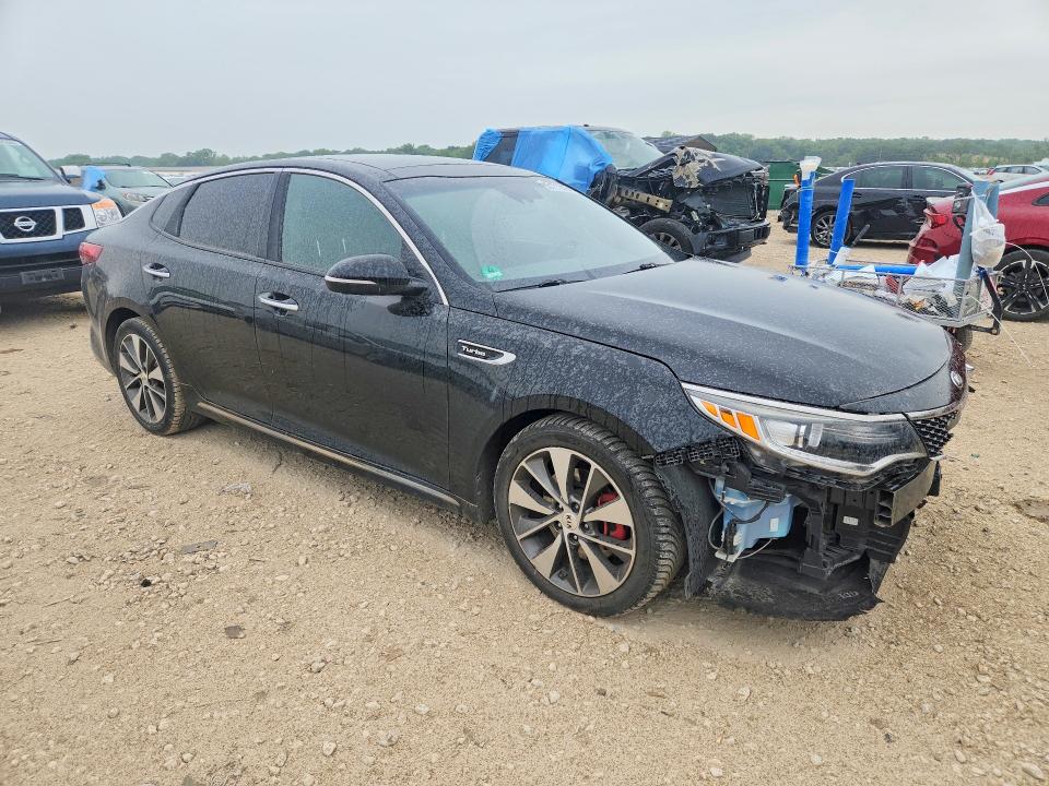 2016 Kia Optima მანქანა იყიდება აუქციონზე, vin: 5XXGV4L27GG020131, აუქციონის ნომერი: 55171316
