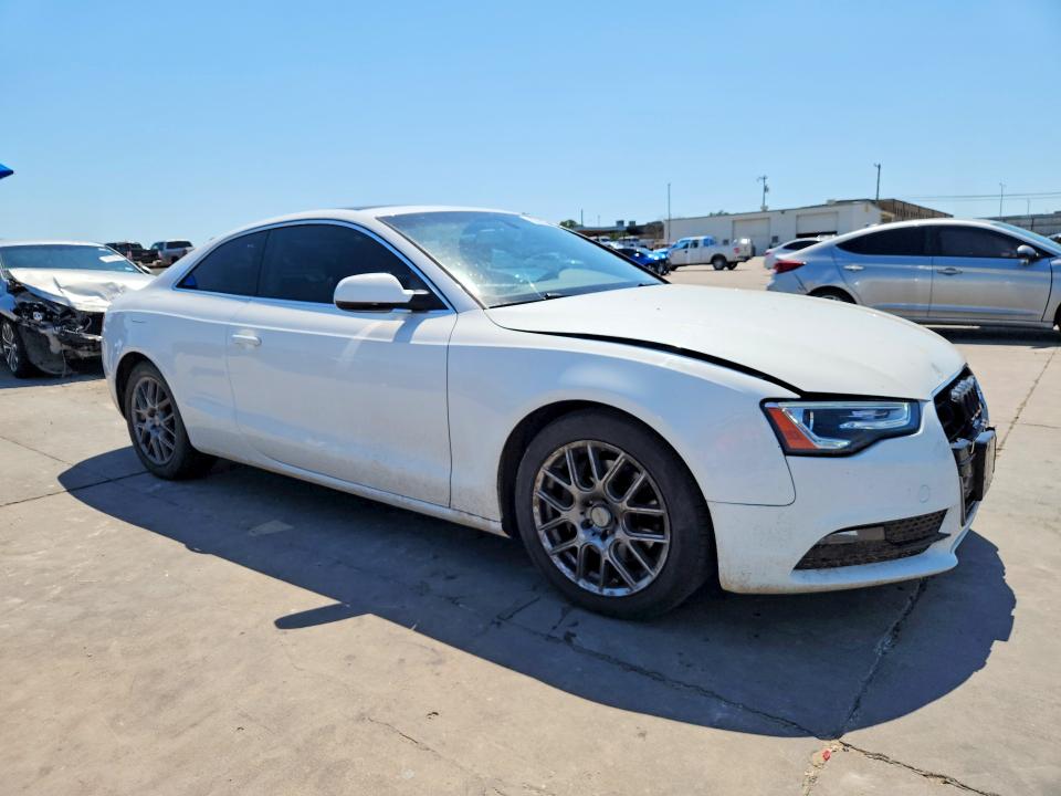 2014 Audi A5 მანქანა იყიდება აუქციონზე, vin: WAUCFAFR7EA038041, აუქციონის ნომერი: 53128466