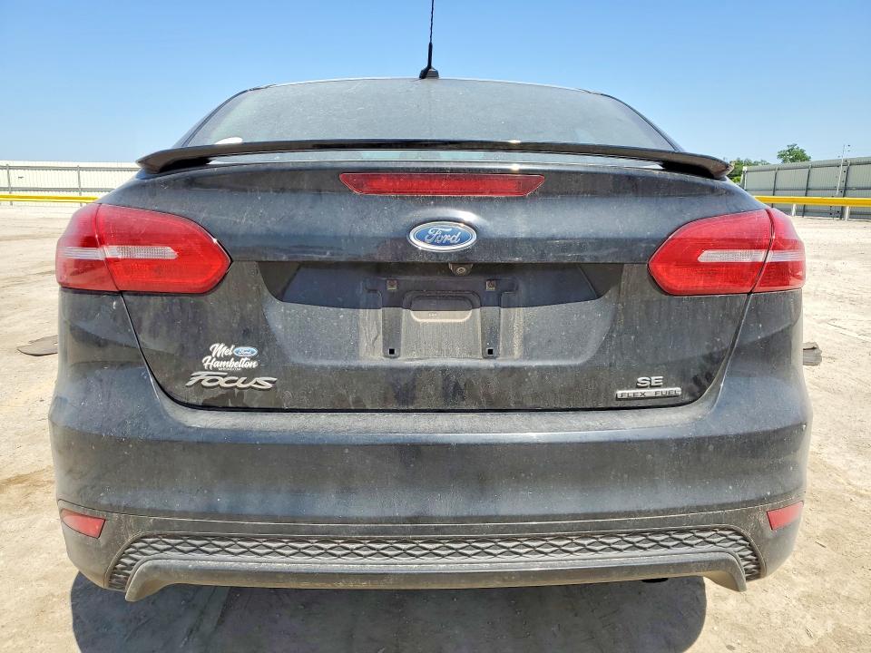 52970246 :رقم المزاد ، 1FADP3F22GL379427 vin ، 2016 Ford Focus مزاد بيع