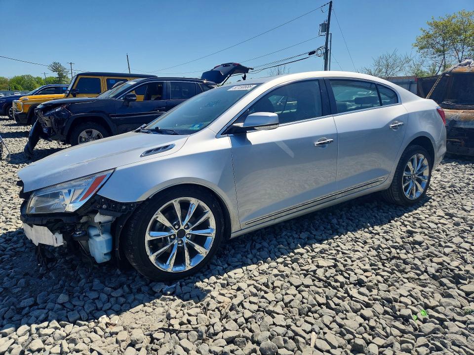 2016 Buick Lacrosse მანქანა იყიდება აუქციონზე, vin: 1G4GC5G32GF123305, აუქციონის ნომერი: 52150686