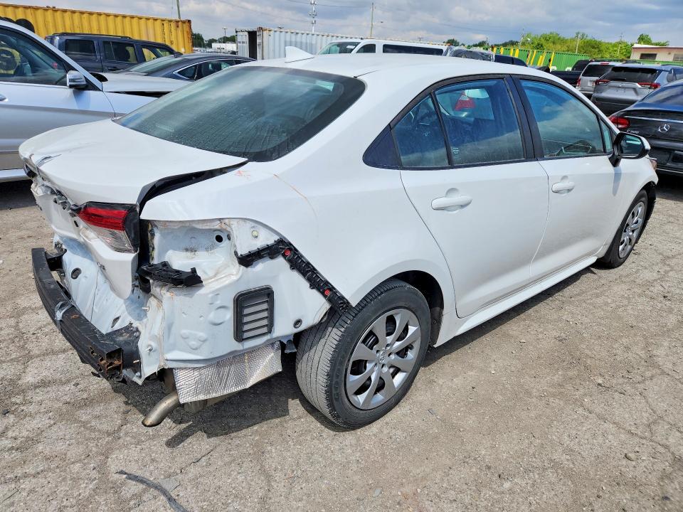 52476486 :رقم المزاد ، 5YFEPMAE6NP349681 vin ، 2022 Toyota Corolla مزاد بيع