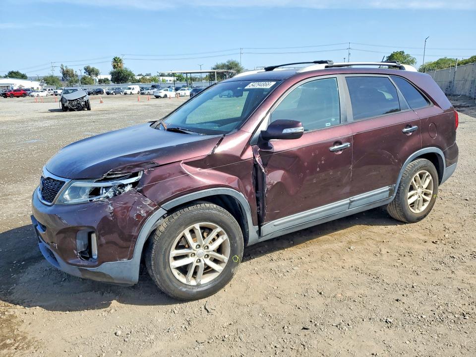 Продажа на аукционе авто 2015 Kia Sorento, vin: 5XYKT4A69FG654881, номер лота: 54294866