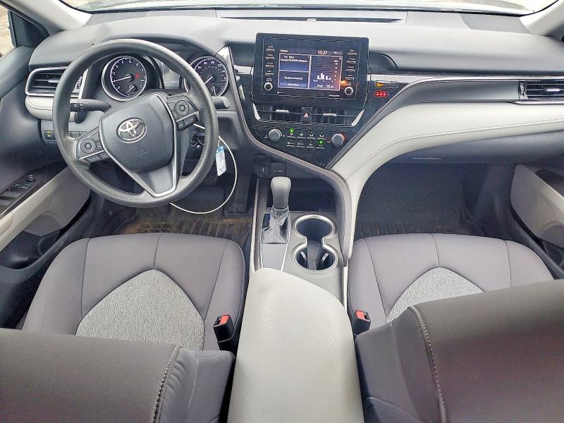 54490566 :رقم المزاد ، 4T1C11AK3MU482697 vin ، 2021 Toyota Camry مزاد بيع