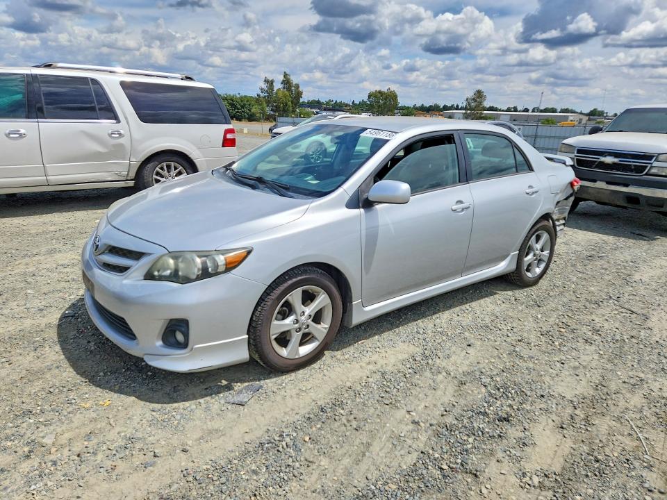 54961186 :رقم المزاد ، 2T1BU4EEXDC980504 vin ، 2013 Toyota Corolla مزاد بيع