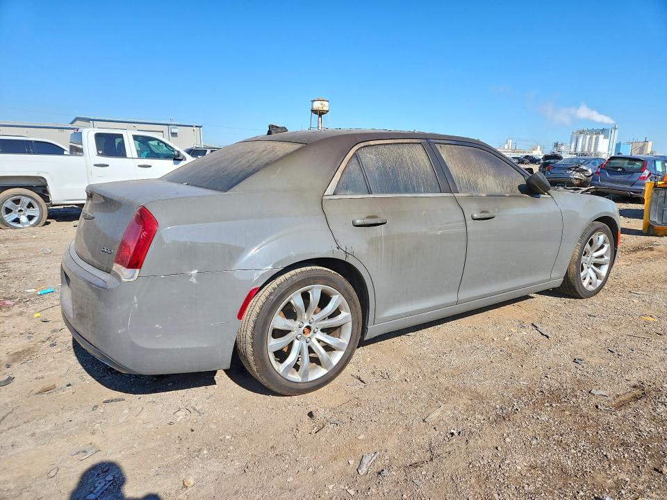 Продаж на аукціоні авто 2017 Chrysler 300, vin: 2C3CCAAG0HH668284, номер лоту: 52315846