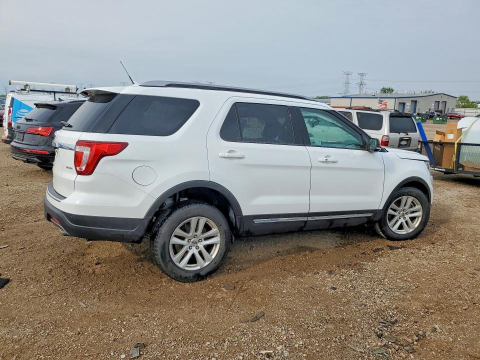 53723626 :رقم المزاد ، 1FM5K8D84JGC49422 vin ، 2018 Ford Explorer مزاد بيع
