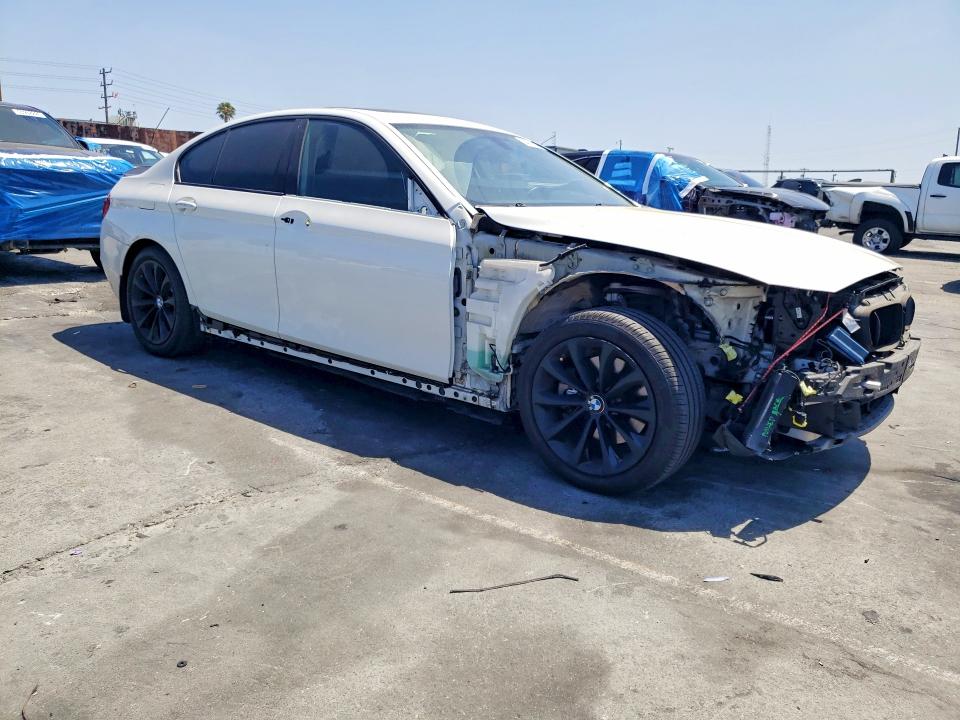 2015 Bmw 528 მანქანა იყიდება აუქციონზე, vin: WBA5A5C52FD515202, აუქციონის ნომერი: 54015556