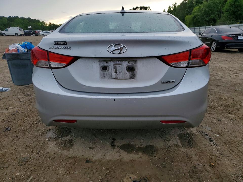 2013 Hyundai Elantra მანქანა იყიდება აუქციონზე, vin: KMHDH4AE6DU609132, აუქციონის ნომერი: 53274406